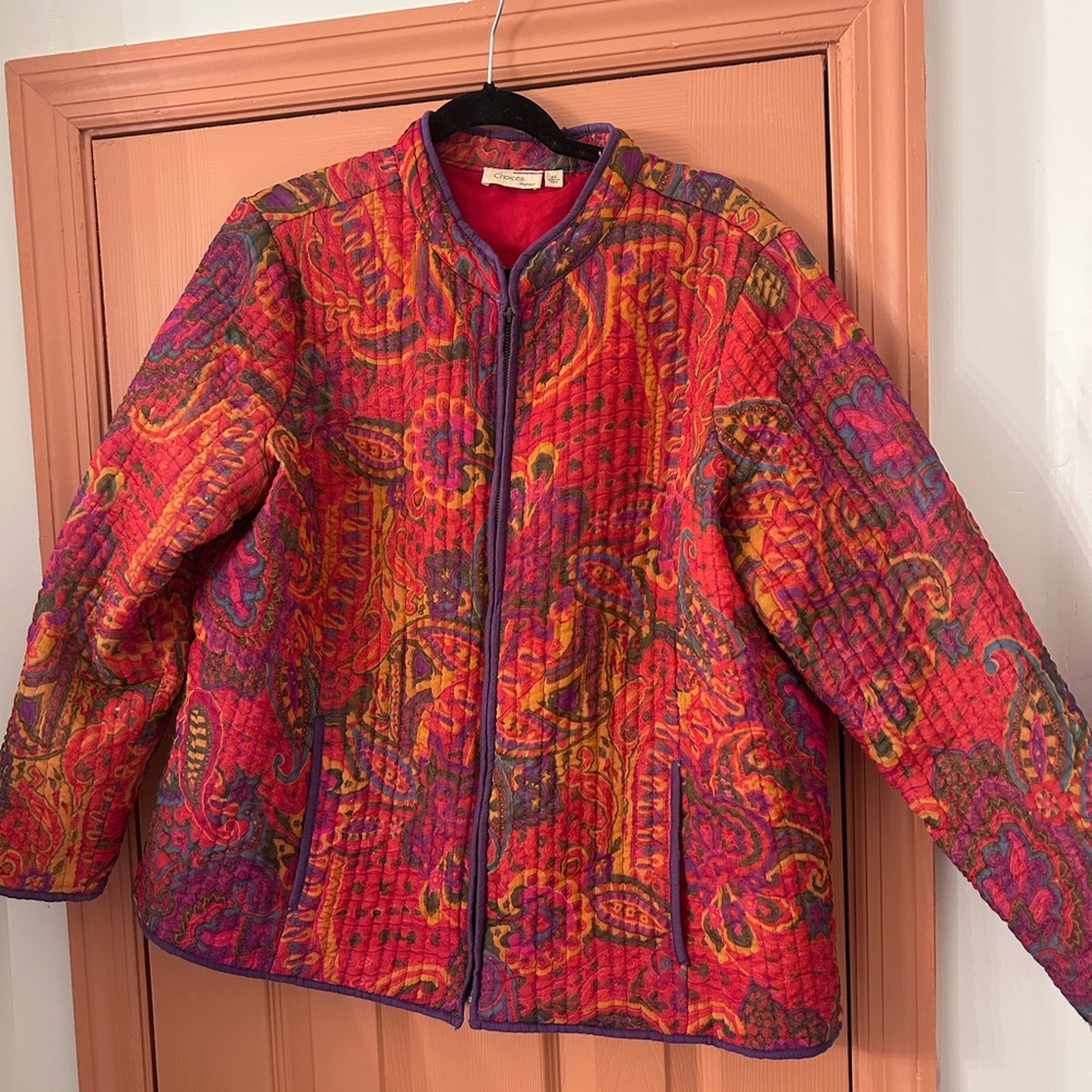 Vintage quilted jacket, great for a colorful look!
